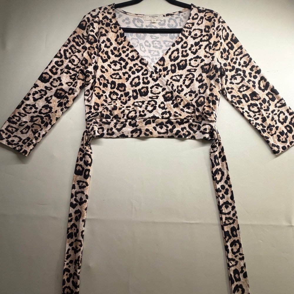 Leopard Print Wrap Top Cropped V-Neck Animal Print Tan Black Small - Picture 1 of 6
